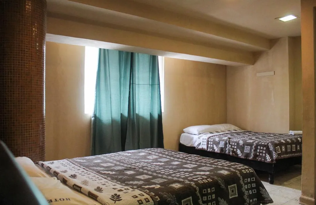 Hotel Regis-1